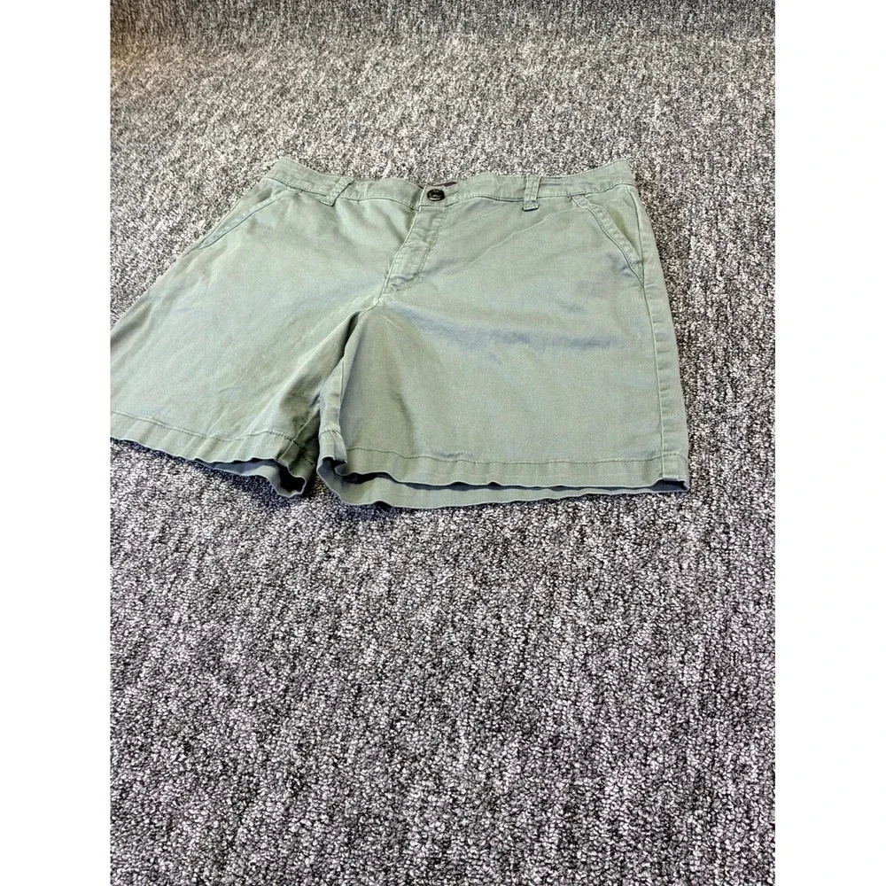 Gloria Vanderbilt Missy Senora Shorts Womens 10 Sage Green Stretch Beach Classic